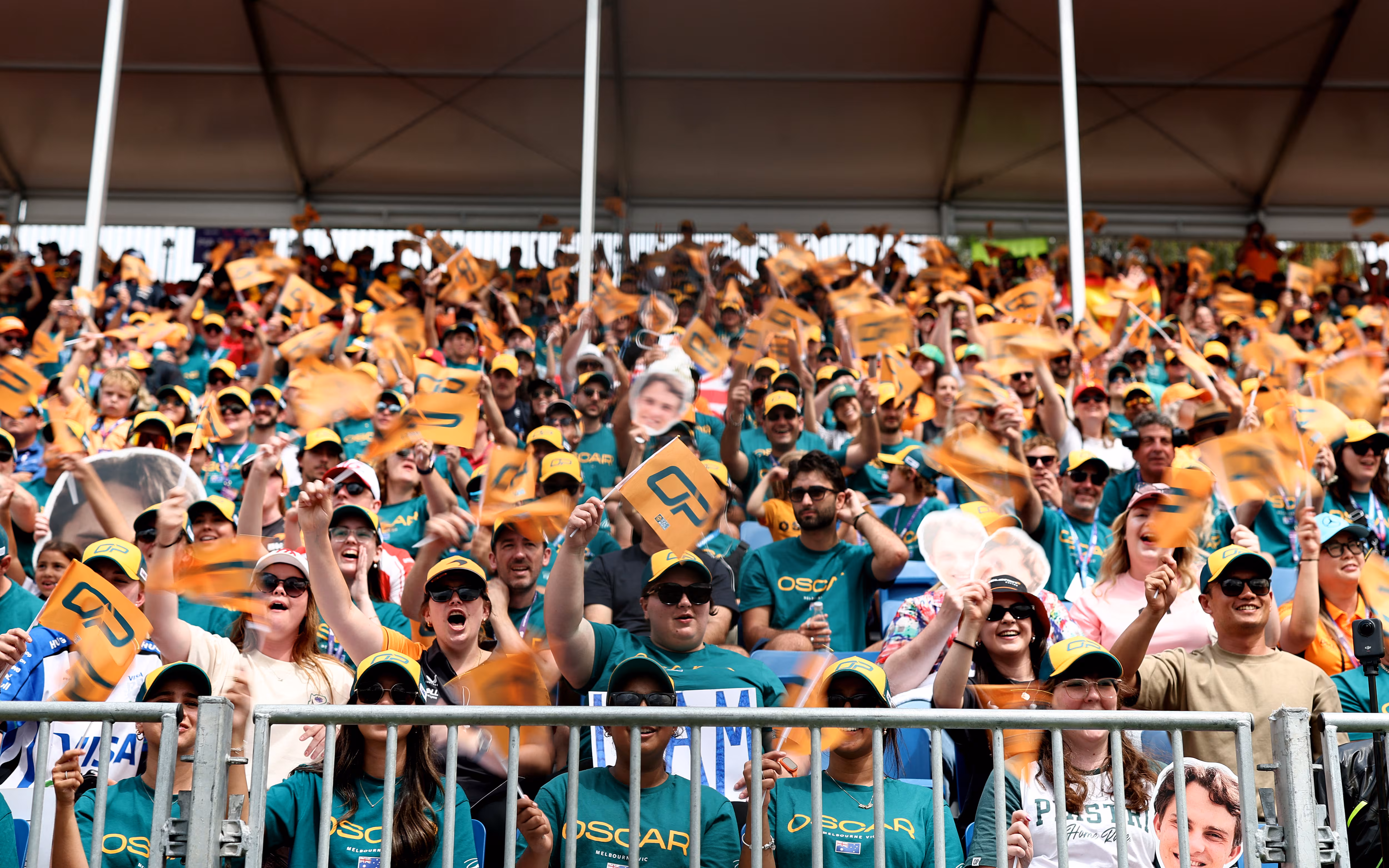 Público expectante en Australia