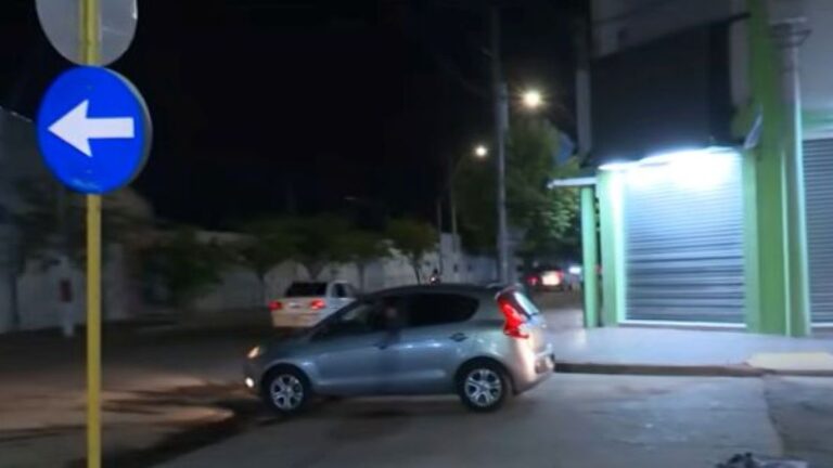 Vecinos de barrio cordobés venden sus casas por el descontrol nocturno