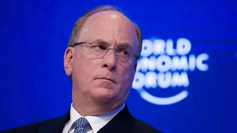 Larry Fink ofrece una visión crítica sobre el avance de la IA