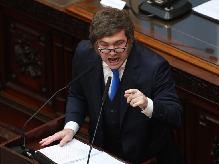 El Gobierno acelera la eliminación de las PASO y busca implantar la Boleta Única en todo el país