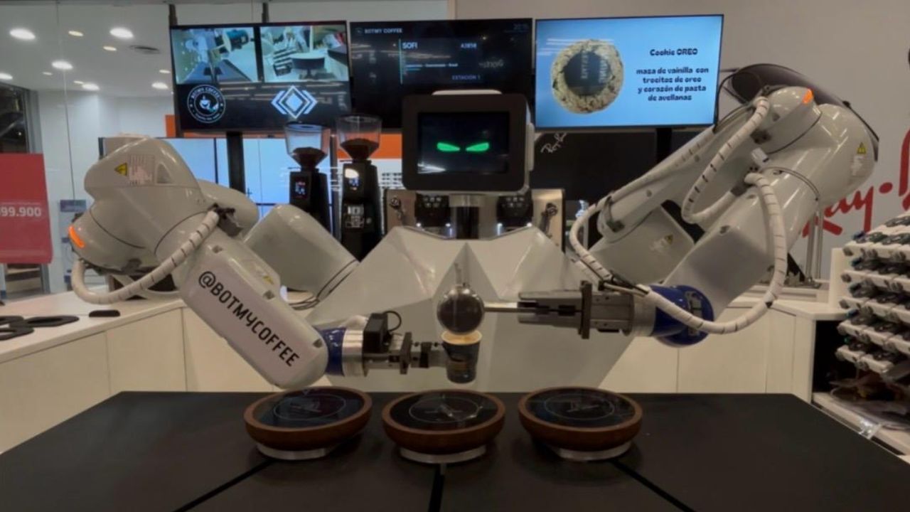 Robot barista BotMy Coffee