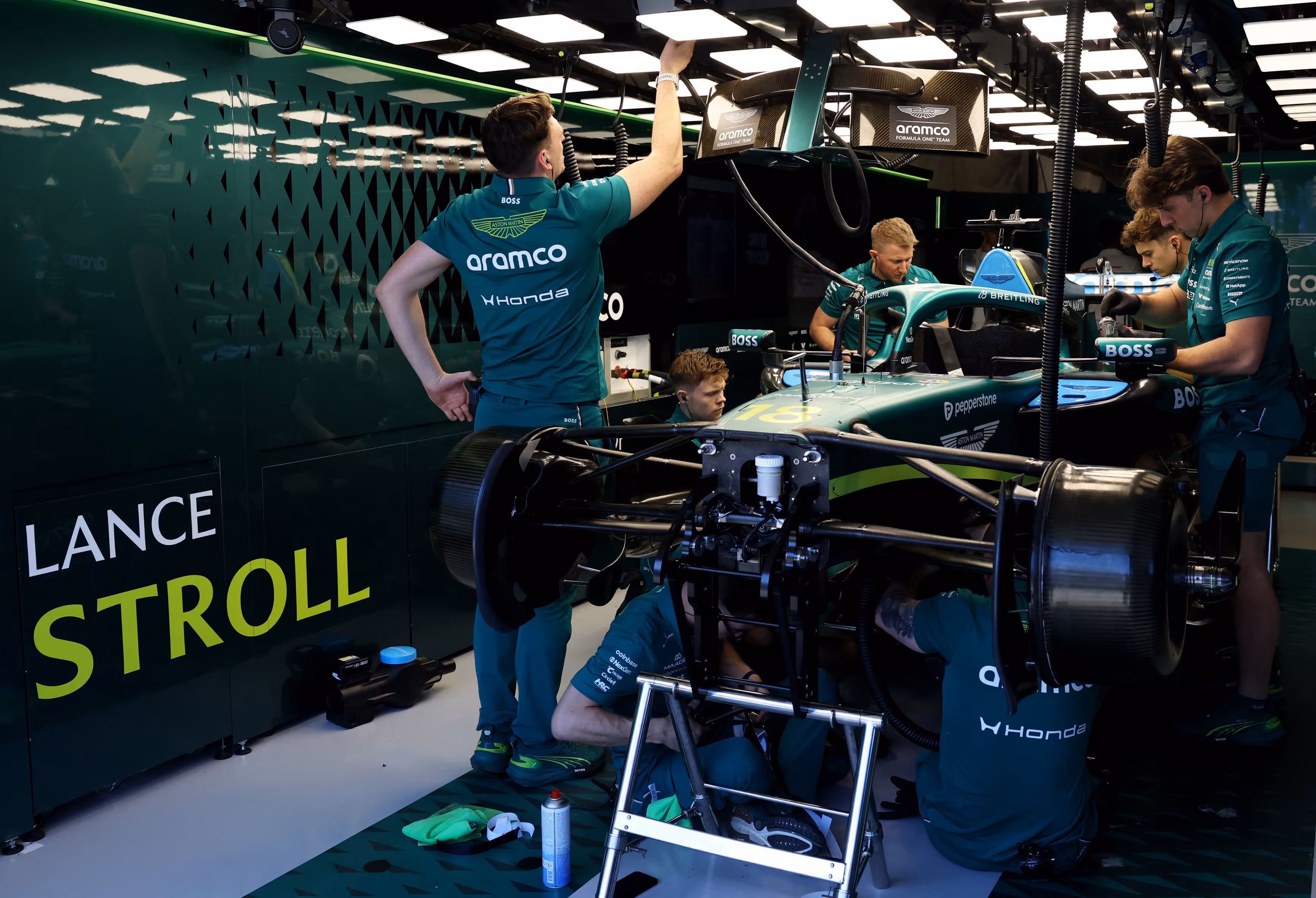 Problemas en Aston Martin con Lance Stroll