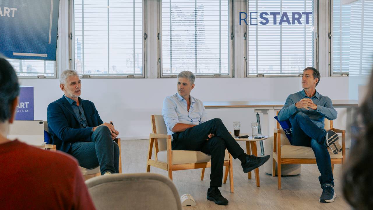 Fundadores de Restart