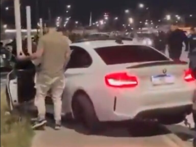 BMW derrapa en picada ilegal y casi provoca tragedia al atropellar a un joven frente a Tecnópolis