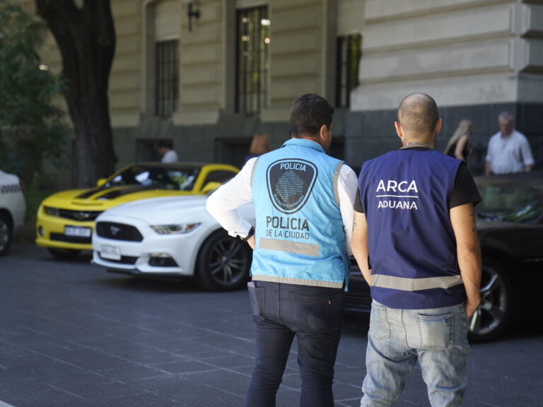 Aduana incautó mercancía por 500.000 dólares en múltiples operativos