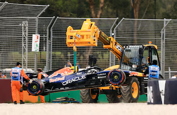 El monoplaza de Verstappen tras el accidente