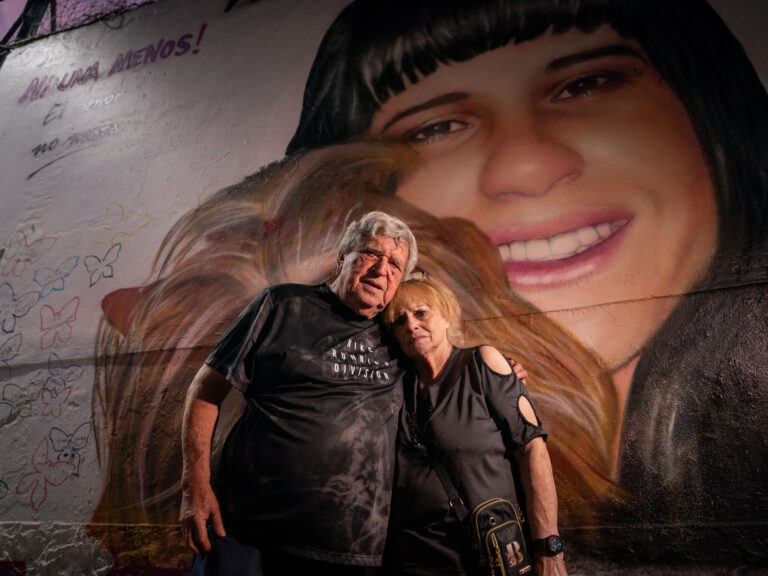 Inauguran mural en memoria de Wanda Taddei: ‘El amor no mata’