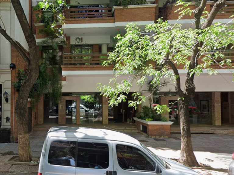 Jubiladas revelan préstamo de US$ 200 mil a Manuel Adorni para su departamento en Caballito