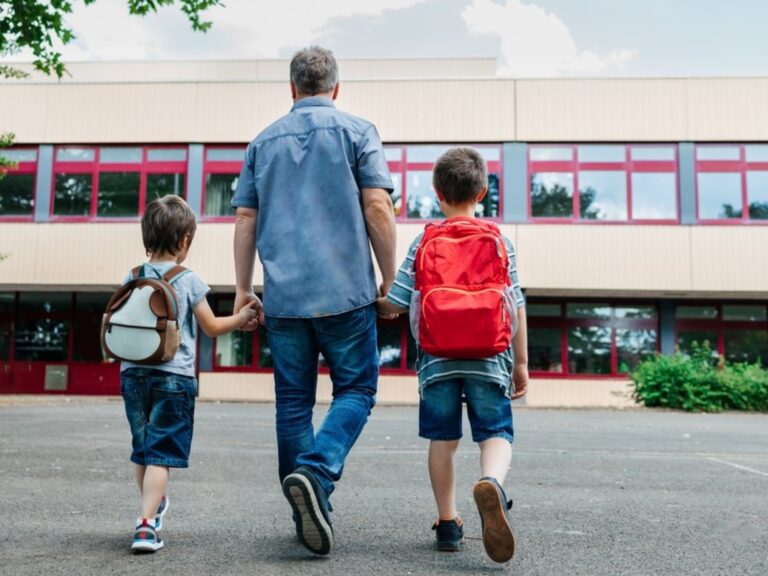Colegios Privados de la Provincia Alertan Aumento del 100% en Tasas Municipales