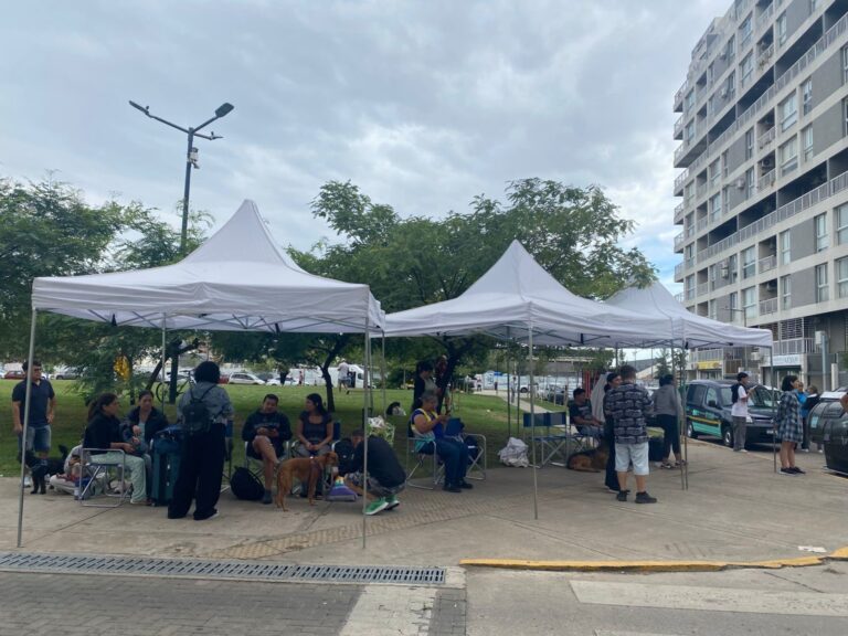 Evacuados del derrumbe en Estación Buenos Aires: angustia y incertidumbre