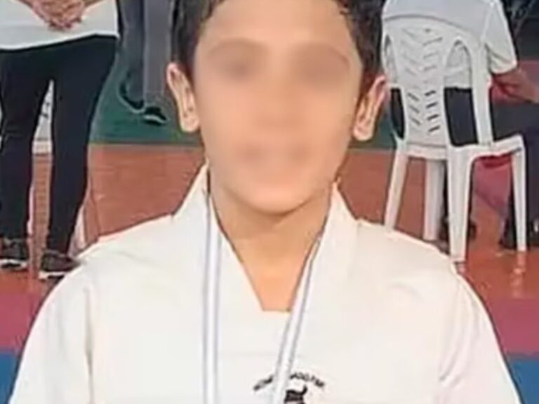 Niño de 12 años se electrocuta al buscar su pelota en el patio de un cura