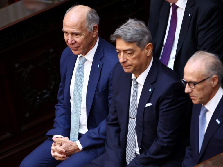 Gobierno enfrenta a la AFA en la Corte por aportes jubilatorios y decreto de Massa