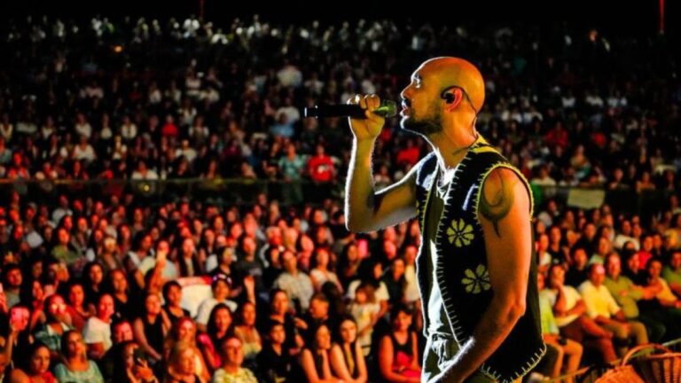 ¡Abel Pintos regresa a Córdoba con un gran espectáculo en Plaza de la Música!