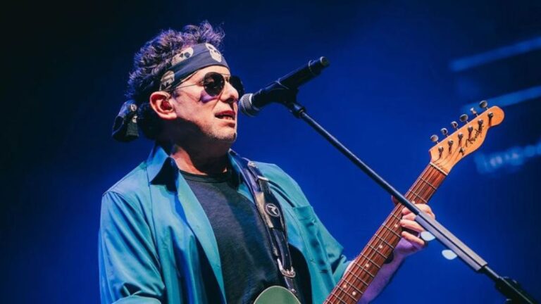 Andrés Calamaro regresa a Córdoba con un show de sus grandes éxitos