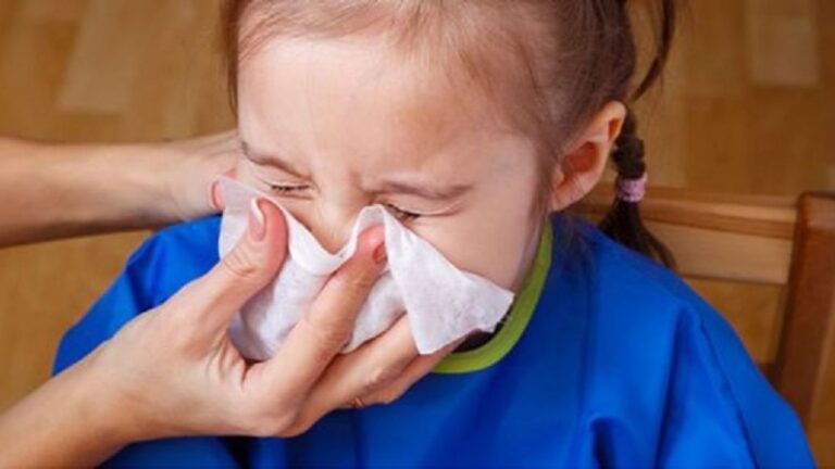 Especialistas instan a vacunar a los bebés contra el Virus Sincicial Respiratorio