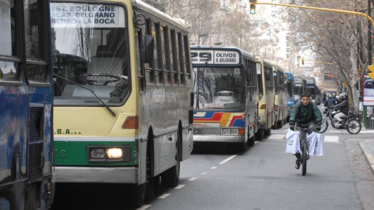 Suben los precios del transporte en el AMBA: ¿Cuánto costará el boleto mínimo desde el lunes 16 de marzo?