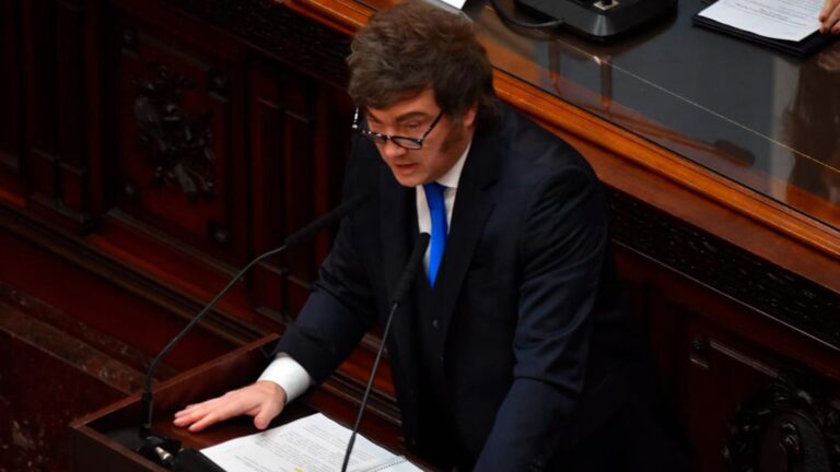 “Milei en el Congreso: ‘Me encanta domarlos y verlos llorar’”