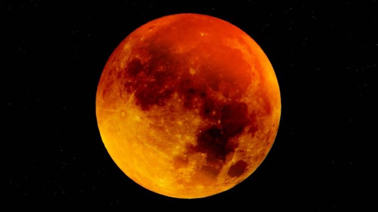 3 de marzo: Eclipse Lunar Total y Luna de Sangre visible en todo Argentina