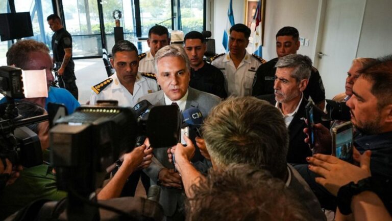 Llaryora revela: ¿Qué hay tras la desaparición de niños?