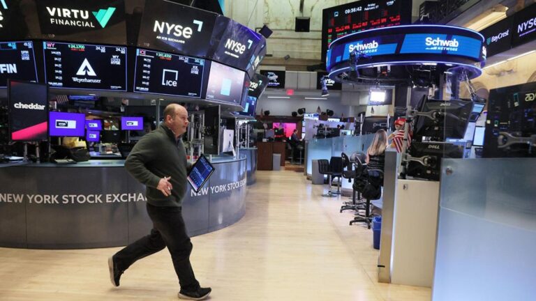 El Riesgo País se sitúa en 522 puntos tras un día de alta volatilidad en los mercados