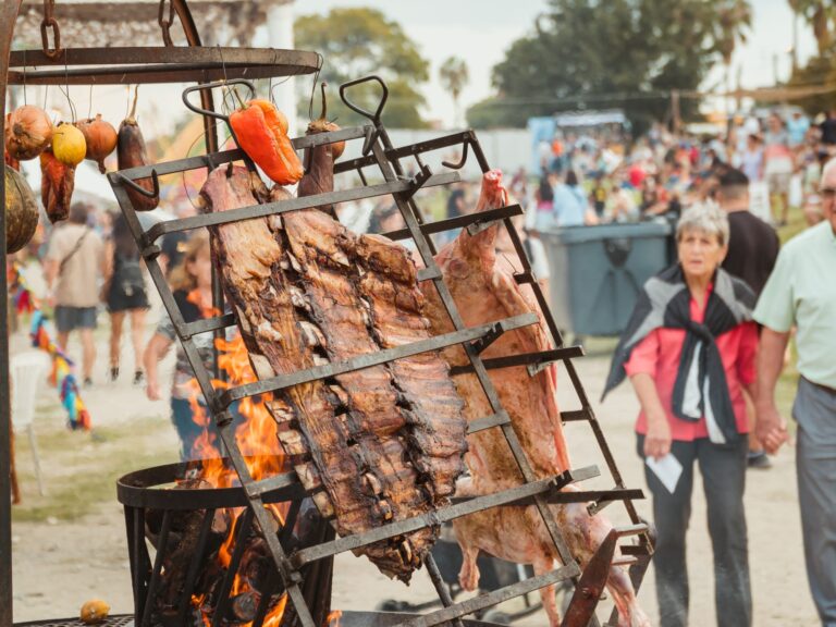 Cosquín Gastronómico: Dolli Irigoyen, Petersen, Gross y los Mejores Productores de Todo el País