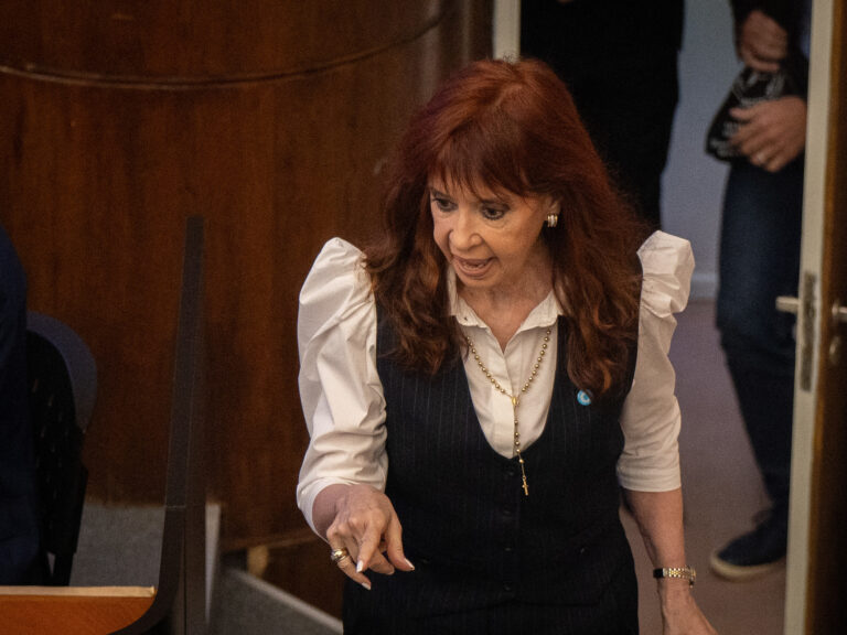 El fiscal solicita fecha para juicio por lavado contra Cristina Kirchner en Casación