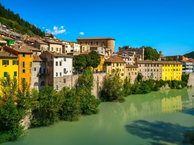 Camino Capuchino en Italia: Celebración de 800 Años de San Francisco con Caminatas Guiadas