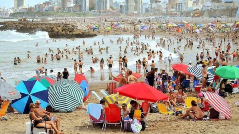 Verano en Casa: Más de la Mitad de los Argentinos Opta por Quedarse