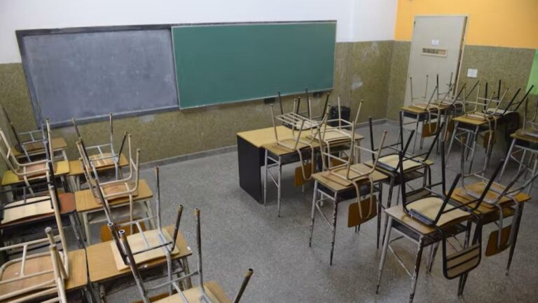 Córdoba acumula 8 días sin clases en un mes: Familias por la Educación pide declarar la educación como servicio esencial