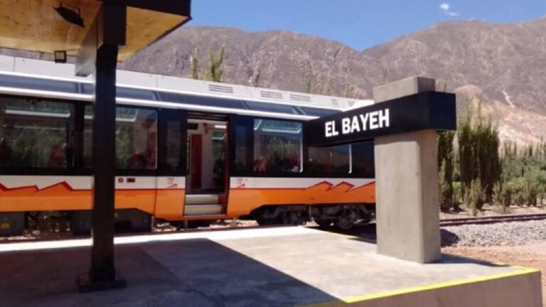 Inauguran nueva estación del Tren Solar en la Quebrada