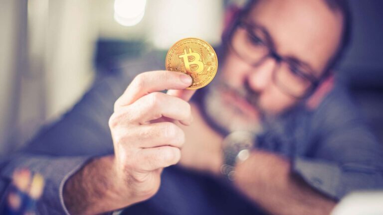 Bitcoin: Tres Desafíos para la Creación de Nuevas Monedas