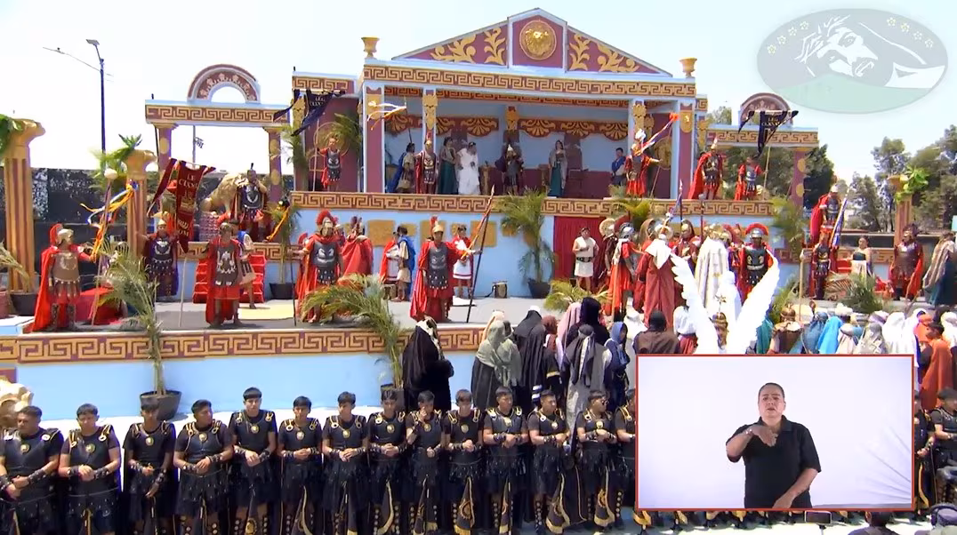 Jesús en la Macroplaza