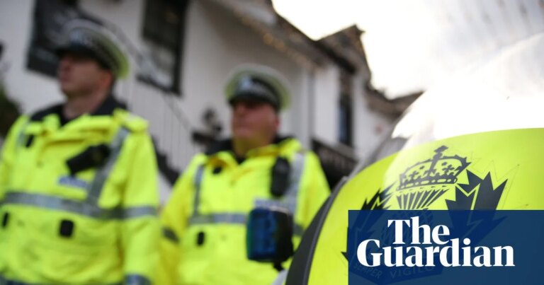 Accidente mortal en M90: Dos fallecidos tras choque por conducción en sentido contrario en Perth y Kinross
