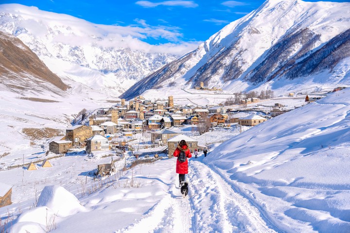 Ushguli es buscado por fans del esquí de travesía. Foto Shutterstock