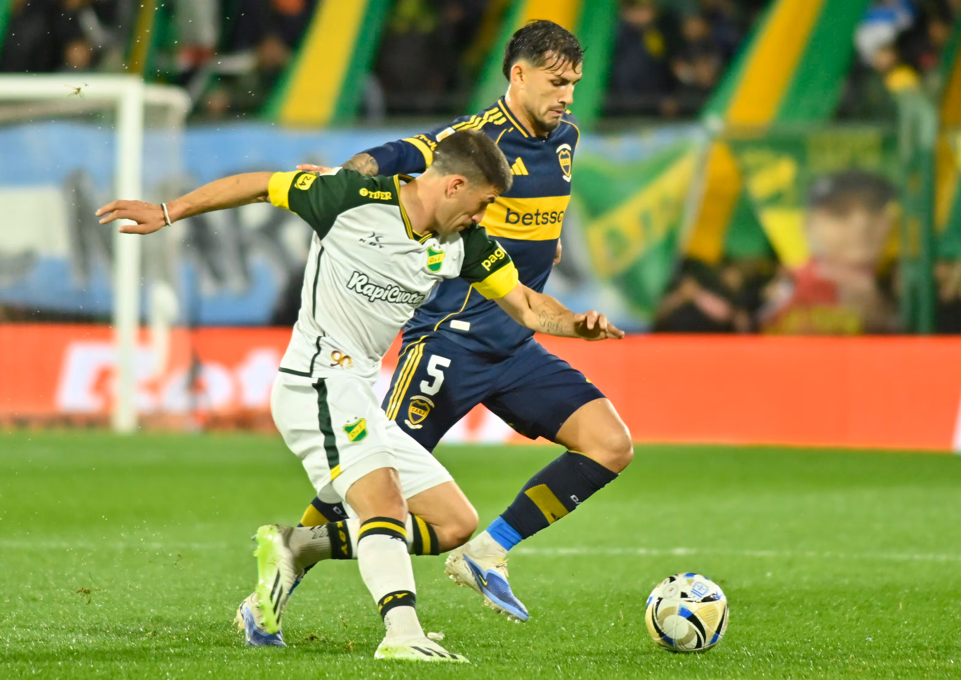 Leandro Paredes en la derrota ante Defensa