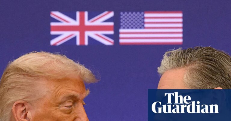Trump se burla de Starmer comparándolo con Chamberlain por su postura sobre Irán