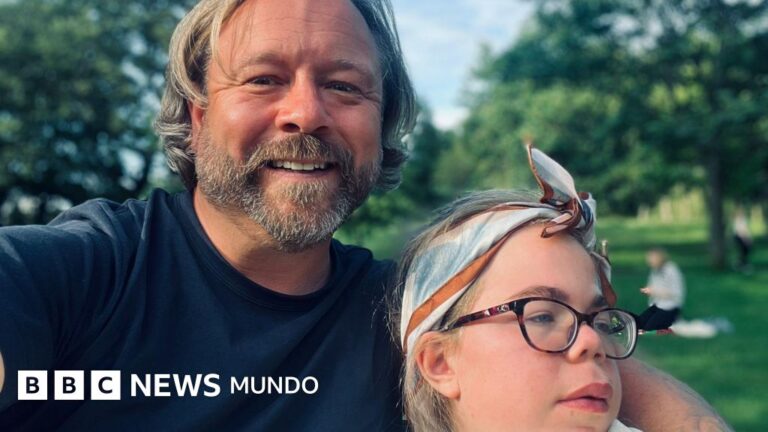 El reto de criar a una hija con demencia infantil: una lucha por cada día
