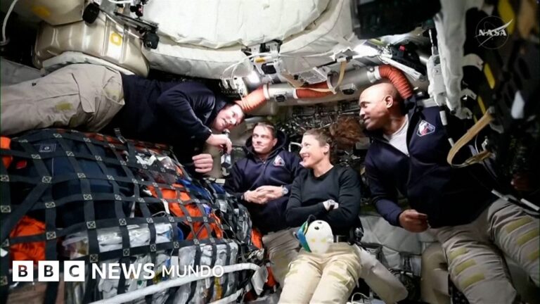 Artemis II: Astronautas de la NASA comparten su emocionante primer mensaje desde el espacio