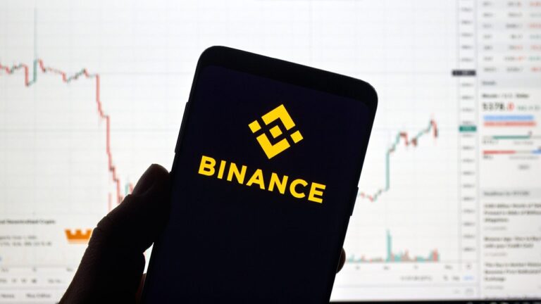 Binance: El Futuro de las Finanzas Tradicionales y Descentralizadas