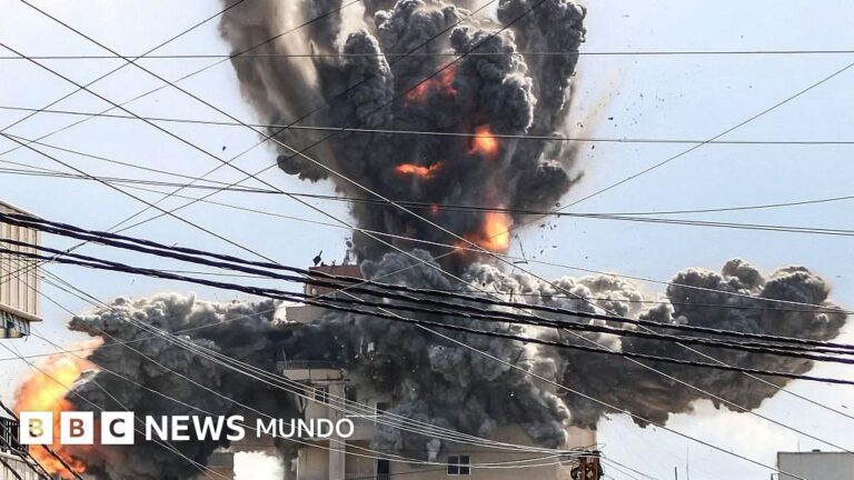 Israel lanza ataque relámpago en Líbano, rompiendo el alto el fuego y causando cientos de muertes