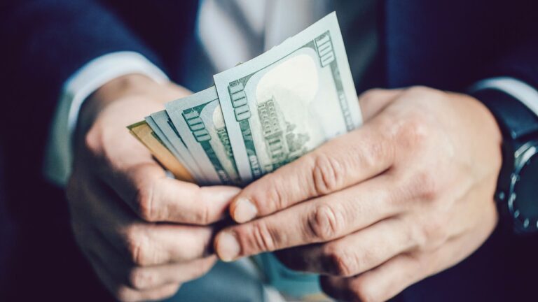 Dólar Hoy: Cierre del 20 de abril