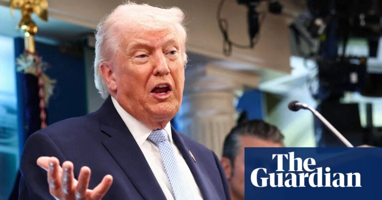 Trump publica video impactante del asesinato de una mujer en Florida.