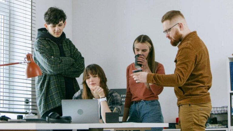 Banco Macro lanza convocatoria para apoyar nuevos emprendimientos