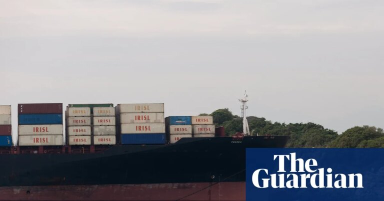 Trump: La Armada de EE. UU. Captura un Buque de Carga con Bandera Iraní