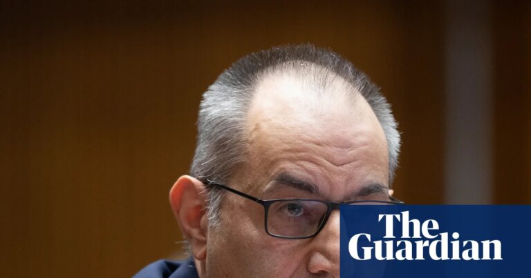 Informe revela que el exjefe de Asuntos Internos, Michael Pezzullo, actuó con «imprudencia» en su relación con un influyente del partido Liberal.