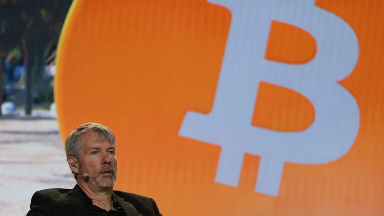 Michael Saylor y los Winklevoss impulsan un boom de compras de Bitcoin