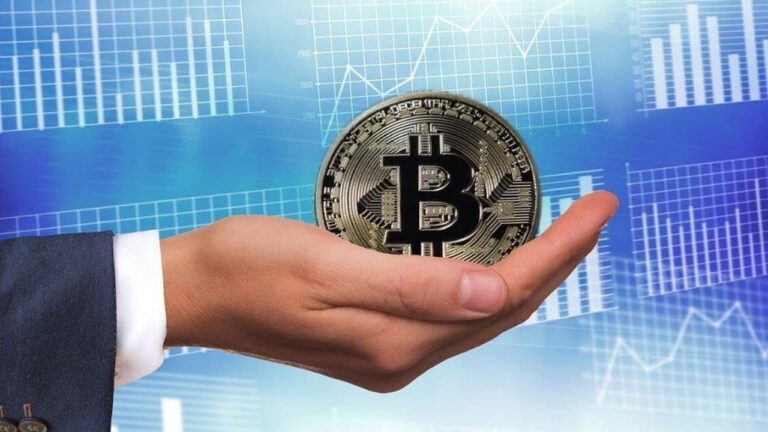 Bitcoin en alza: ¿Qué significa la venta masiva de grandes inversores para los pequeños ahorristas?