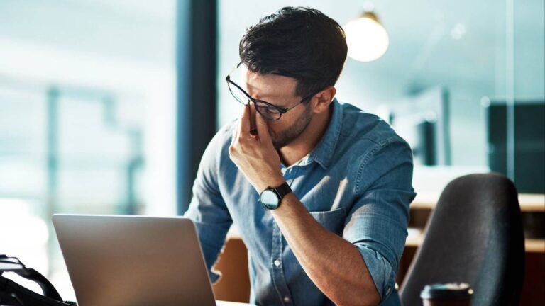 Crítica situación salarial: El 70% de los profesionales insatisfechos