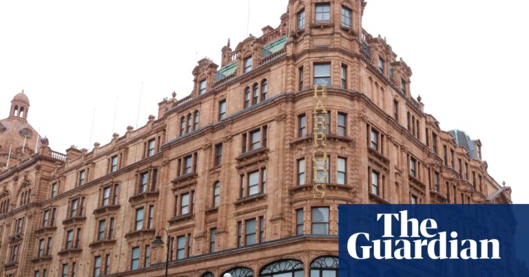 Víctimas de abuso en Harrods exigen justicia para los encubridores