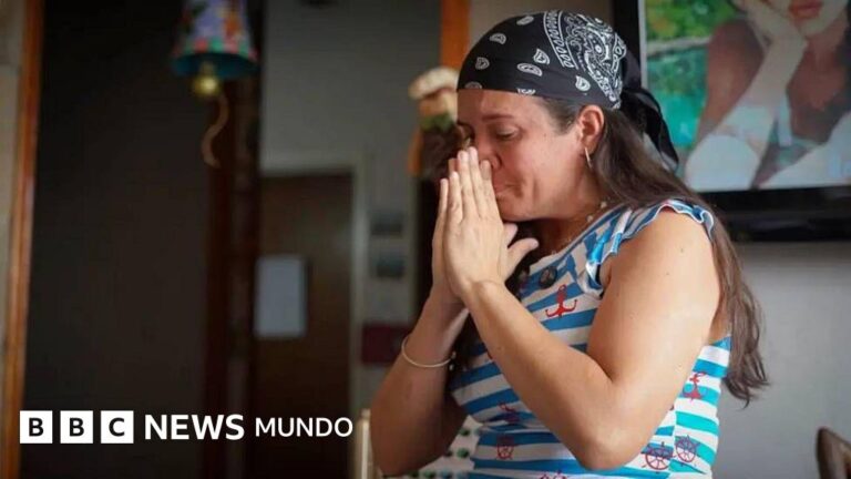 Mensajes Ocultos: Cómo los Prisioneros del Helicoide Usaban Ropa y Chocolate